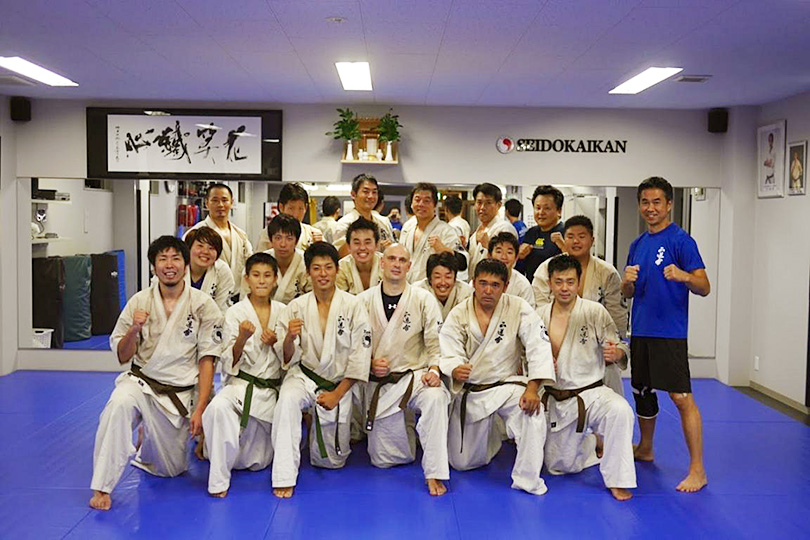 真正会 熊本支部北九州本部へ熊本支部より6名が出稽古に行かせて頂きました