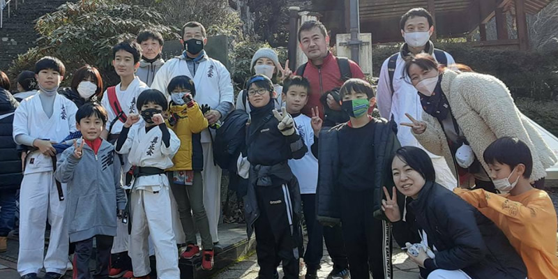 リビングカルチャー教室 美里町3333石段登り